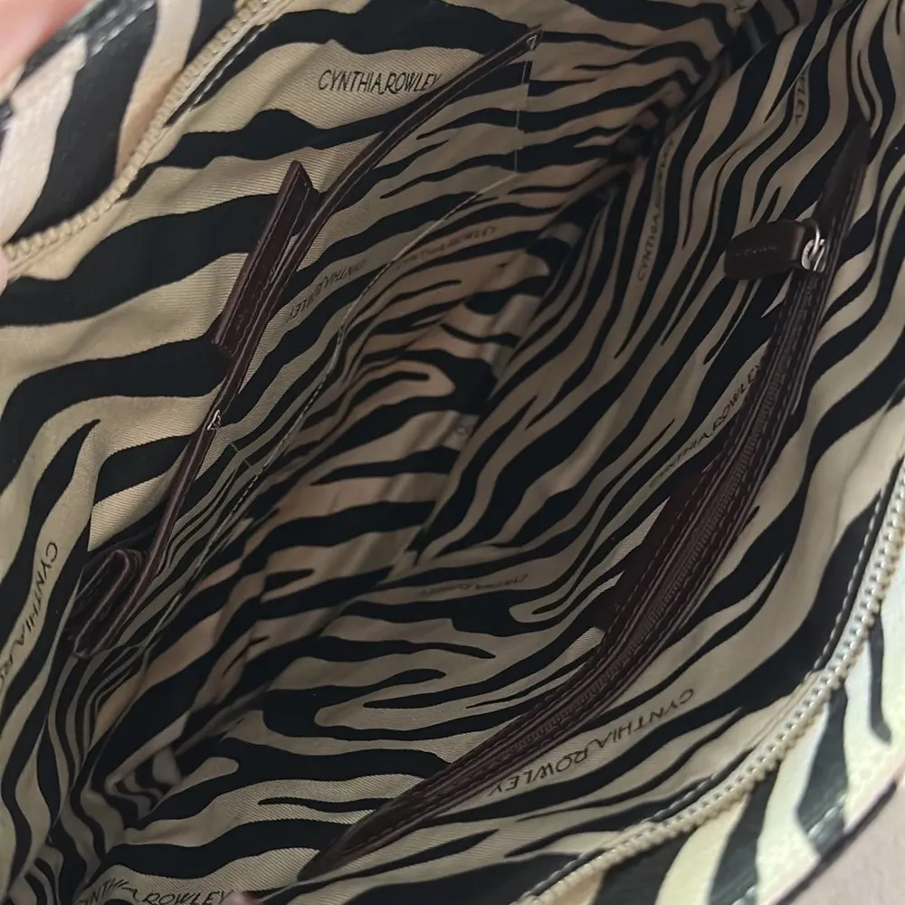 Zebra Print Purse - Image 5