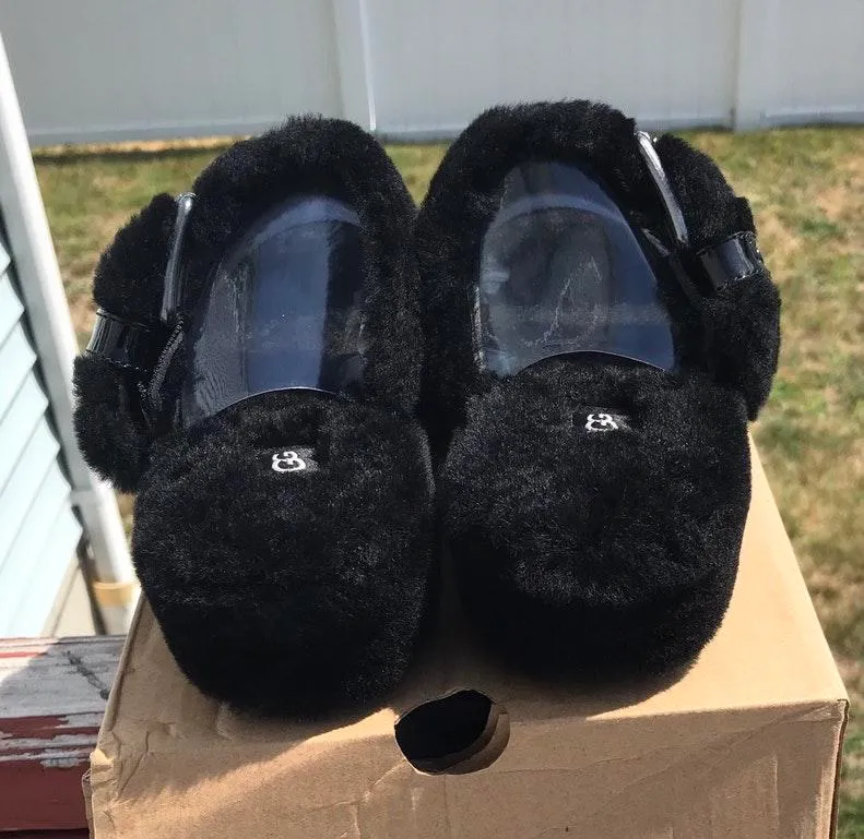 UGG Fuzz Yeah Slippers - Image 5