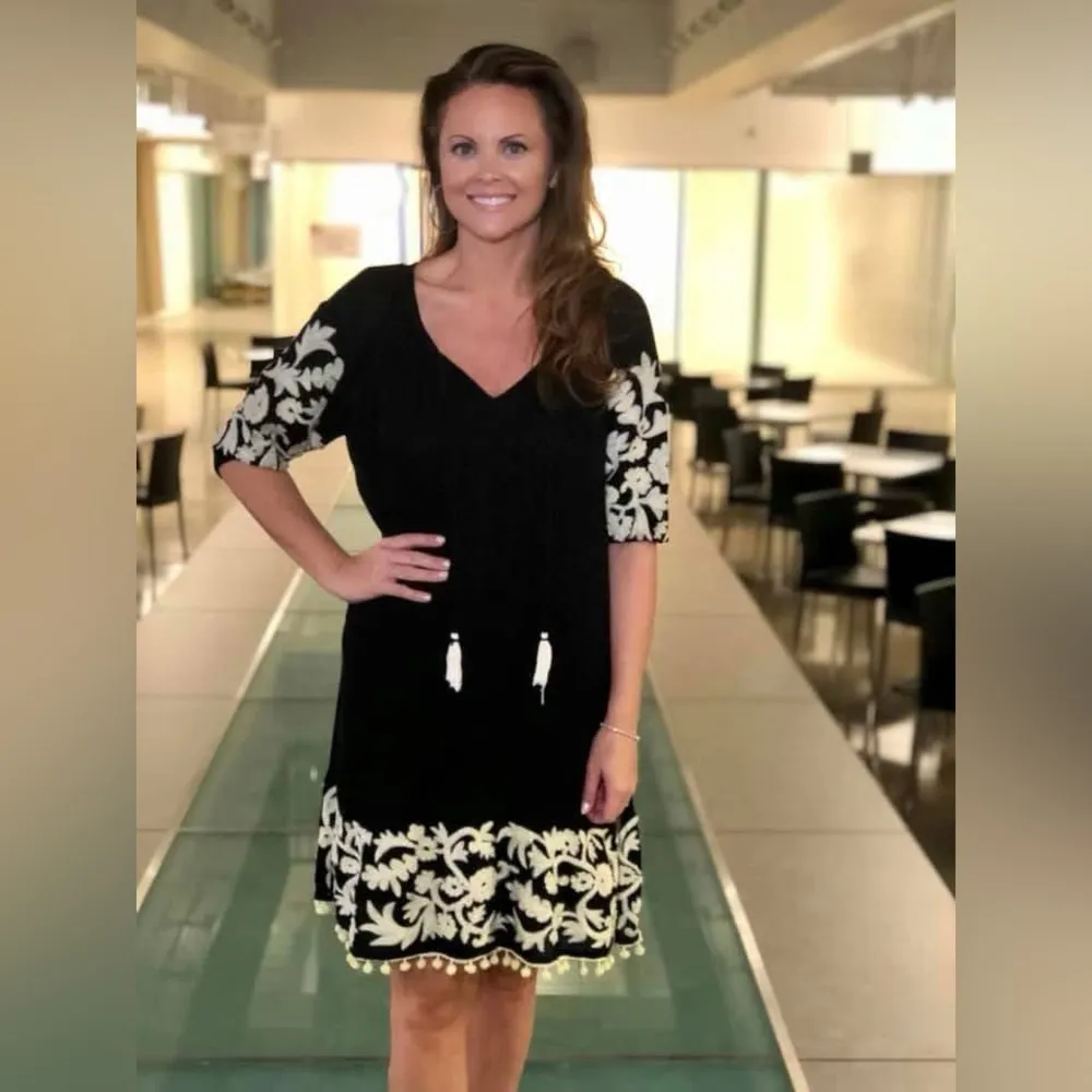 Angel Heart Boutique Embroidered Boho dress with pom pom pom hem 2XL Black Size 2X - Image 2