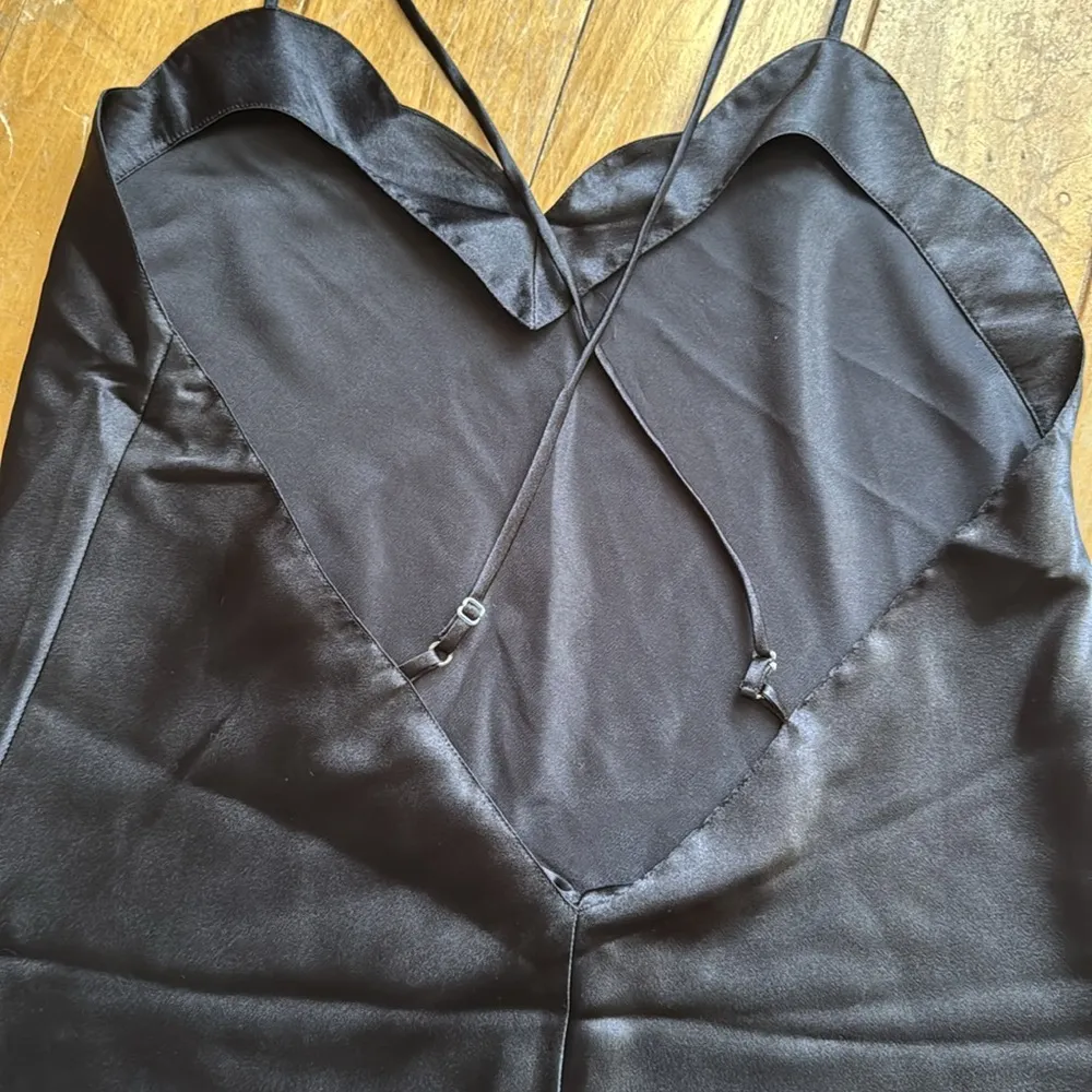 Elegant Black Satin Slip Dress Medium - Image 5