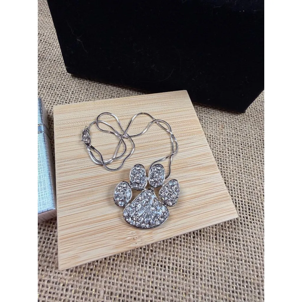 Crystal Paw Print Pendant Necklace Silver Chain Gift Box Included Size 18 - Image 3
