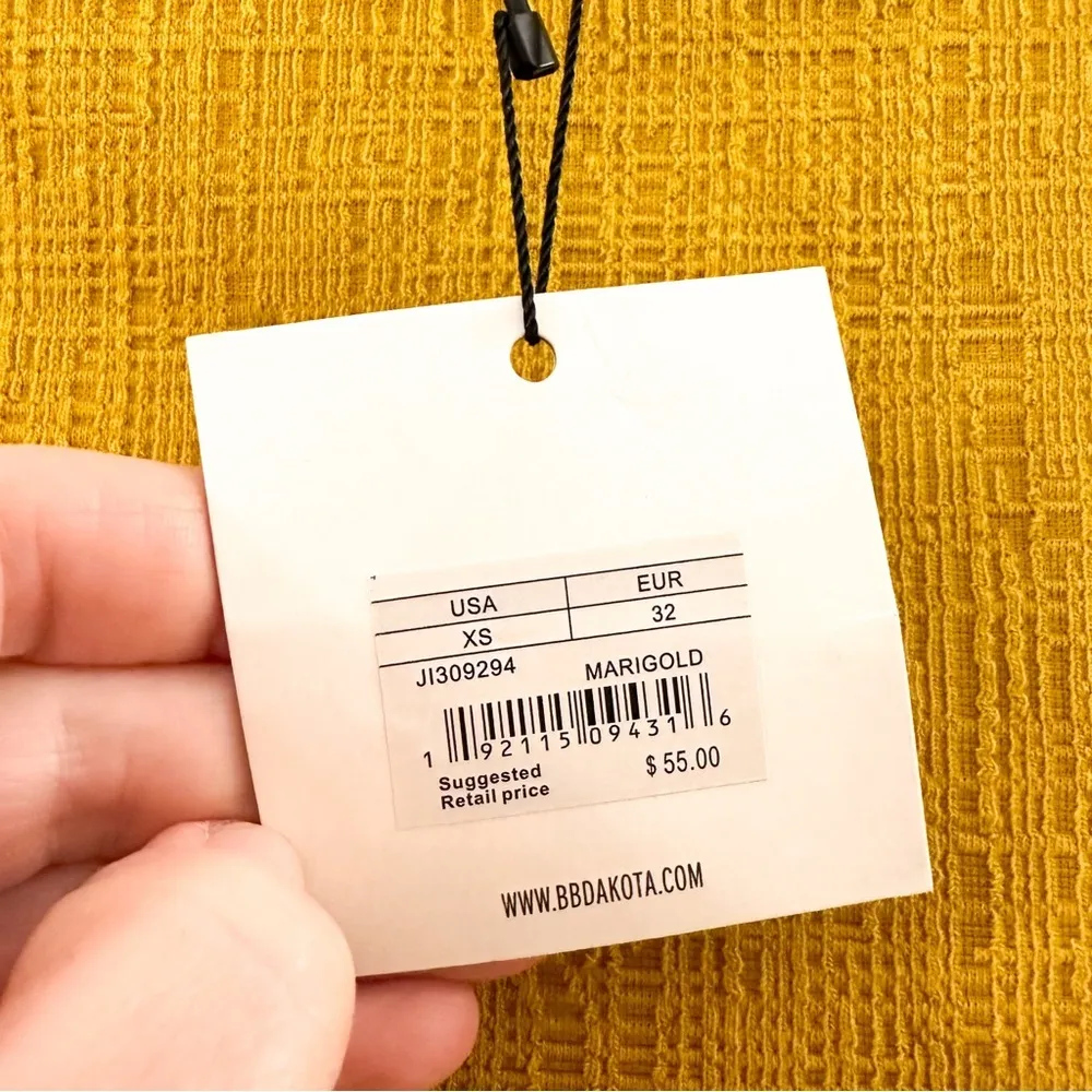 NWT Jack BB Dakota Long Sleeve Cropped Top Skirt Set Mustard Yellow sz XS - Image 11