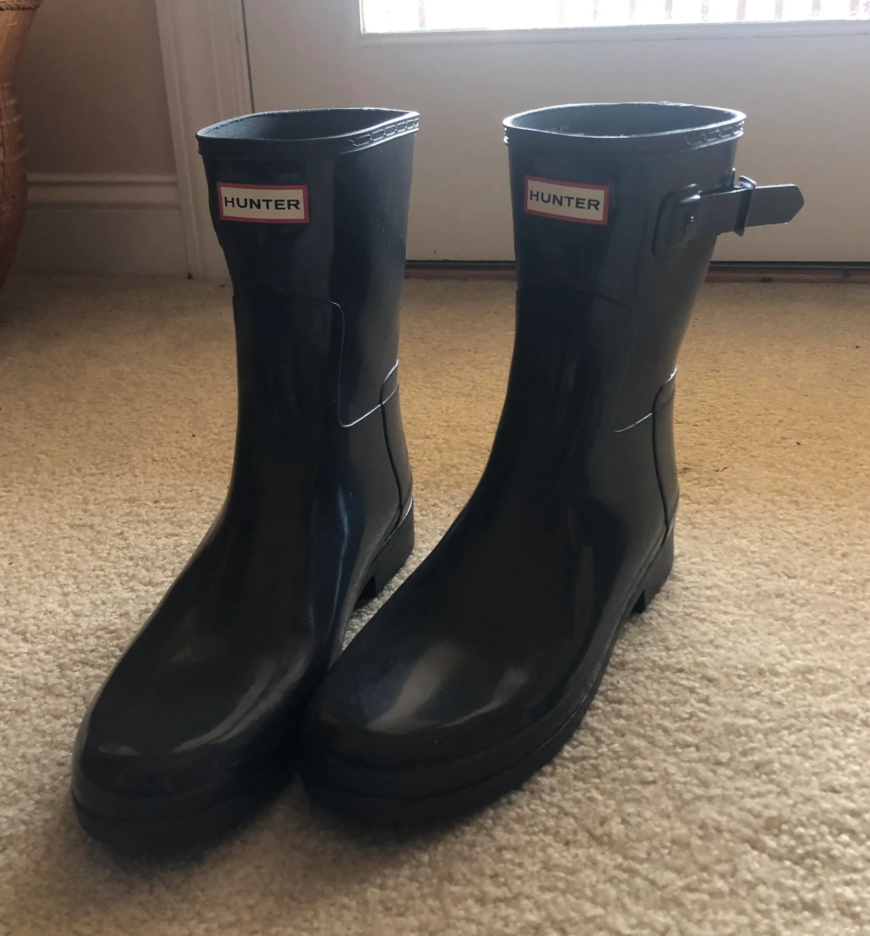 Hunter Short Gray Rain Boots - Image 4