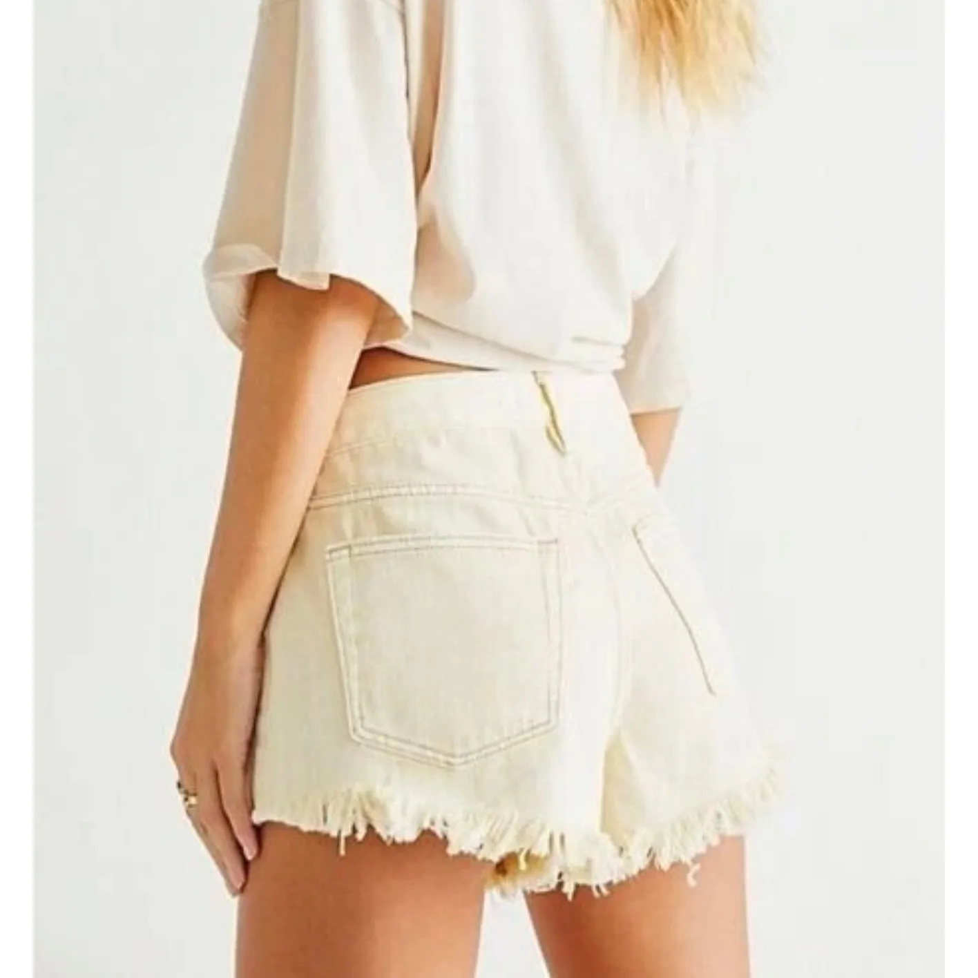 FREE PEOPLE Women's Loving Good Vibrations Shorts Yellow Banana Split Size 25 - Image 2