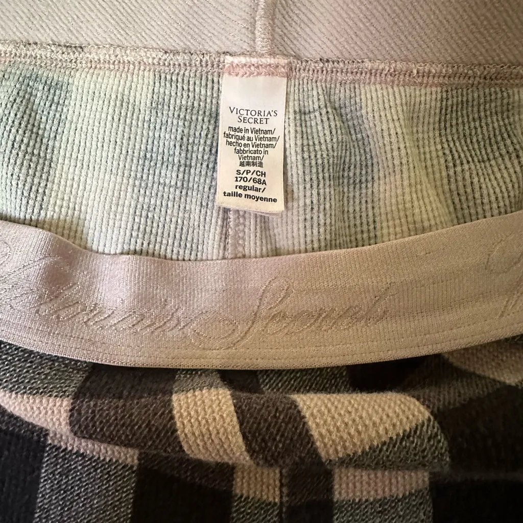 Victorias Secret Sleep/Lounge Pants - Image 2