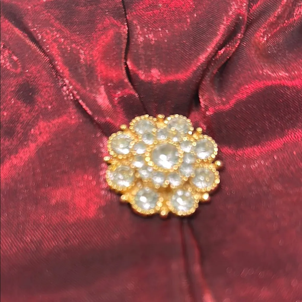 Red and Gold Velvet Clutch with Decorative Clasp - Image 3