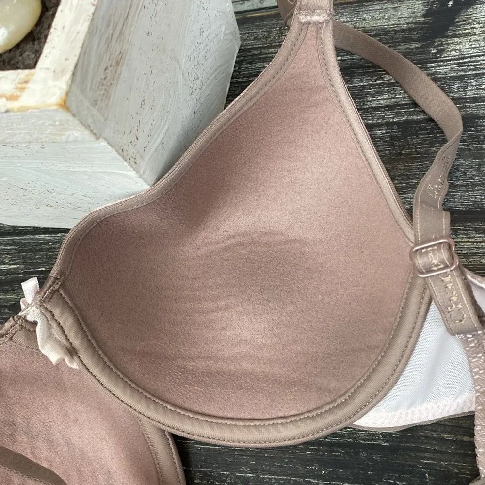 Chantelle Nude Underwire Lightly Lined Bra 30DD - Image 3