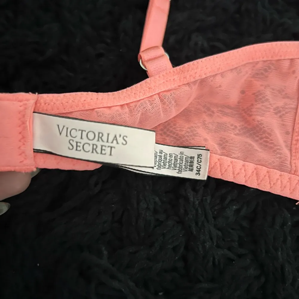 Victoria’s Secret Dream Angel Push Up Without Padding Coral 34C - Image 5
