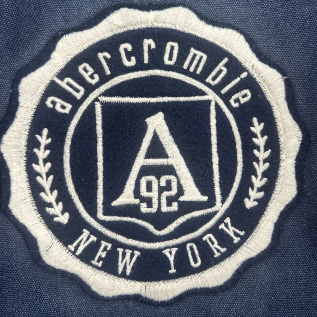 Abercrombie & Fitch Tote Bag with Iconic Logo - Image 2