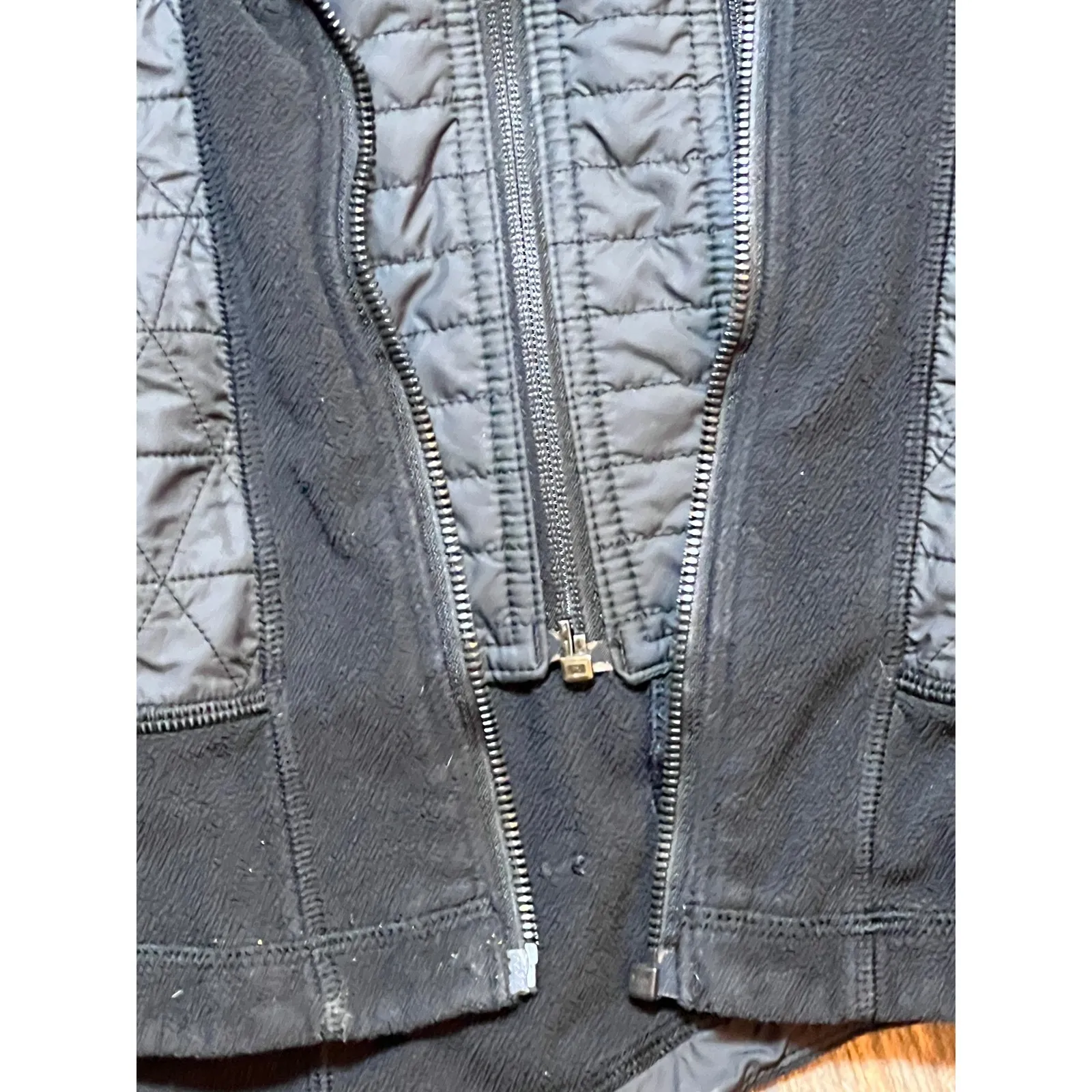 Lululemon Fleecy Keen Quilted Fleece Hooded Jacket Black Womens Size 4 FLAW** - Image 14