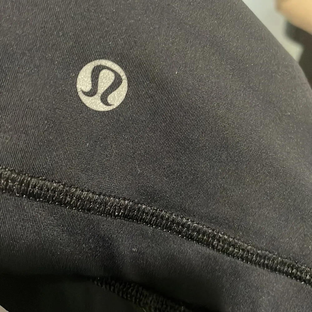 Lululemon Free to Be Black Strappy Tanktop - Image 6