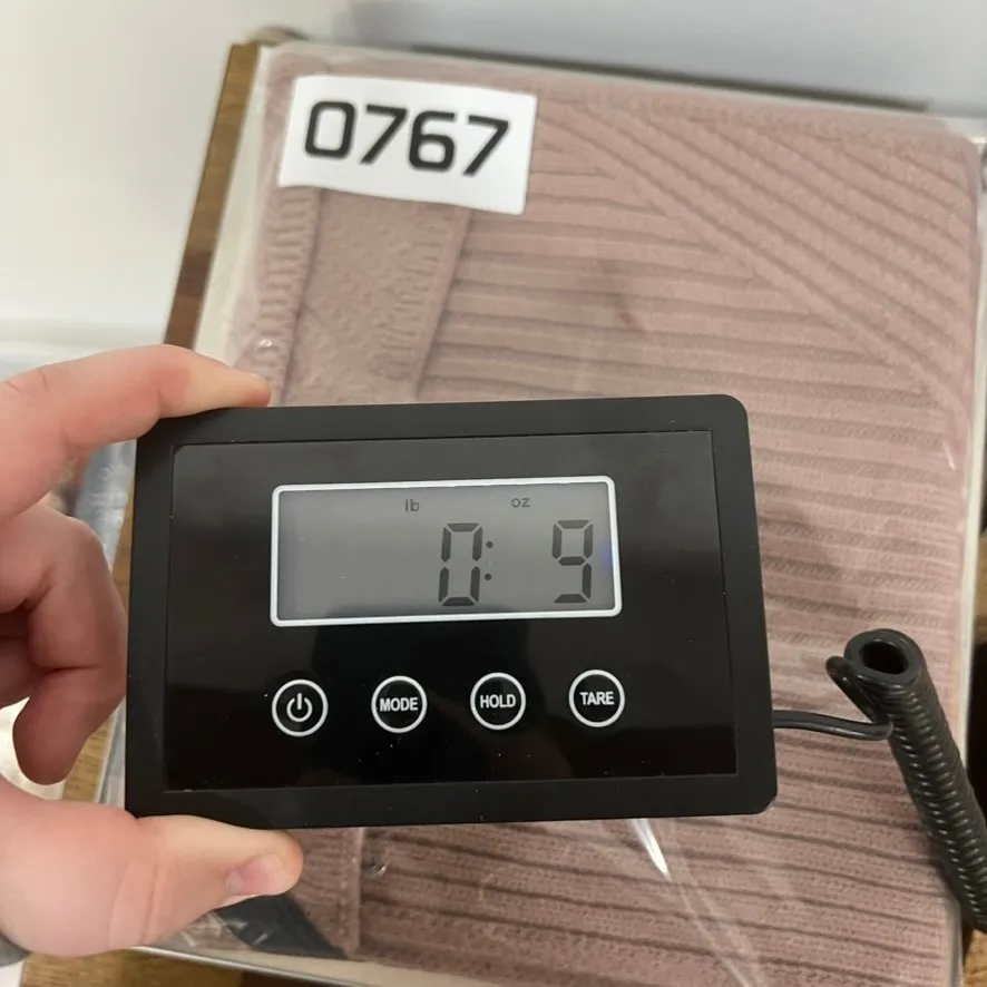 All Saints NWT Dusty Pink Winter Wear Accessories Wool Blend Ribbed Narrow Scarf - Image 6