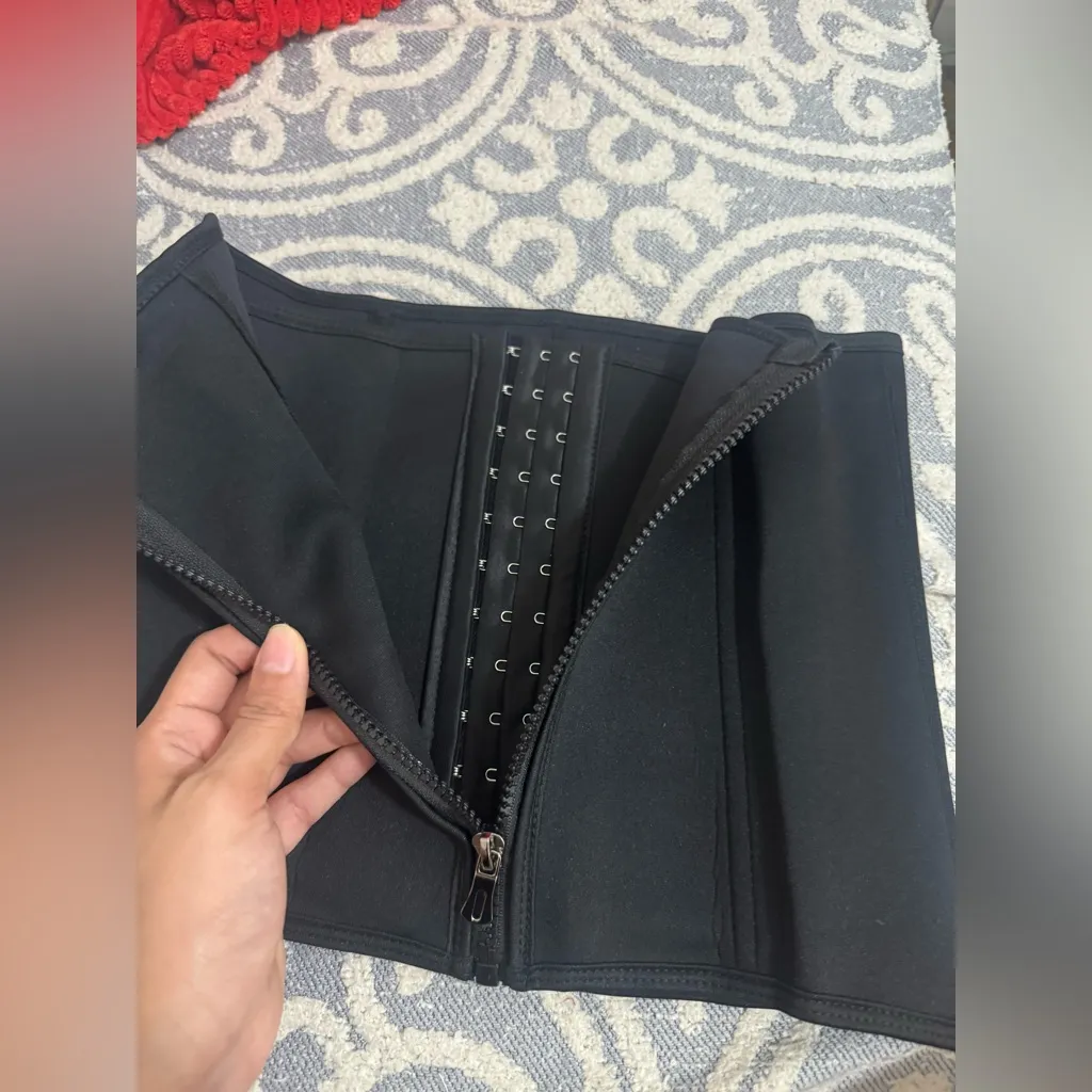 Black Shapelust Size Small Waist Trainer Hooks The Mid Shaper Shapewear Faja - Image 5