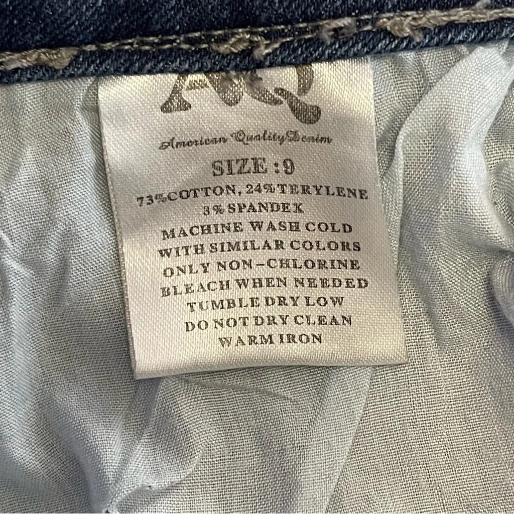 AQ American Quality Denim Bermuda Shorts Junior 9 Raw Waist Button Up Distress Blue Size undefined - Image 5