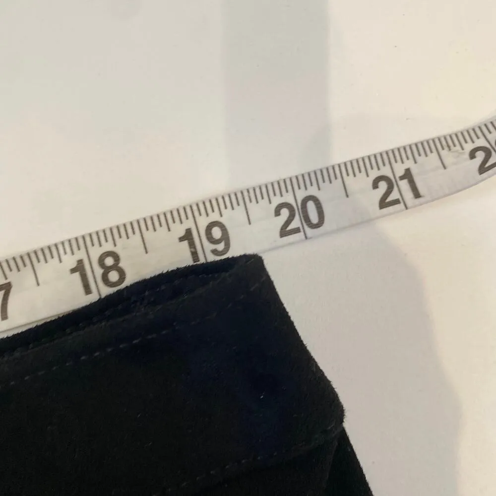 Chico’s Black Sueded Straight Leg Pants Pull On w/ Button EUC Sz 16 Polyester - Image 10