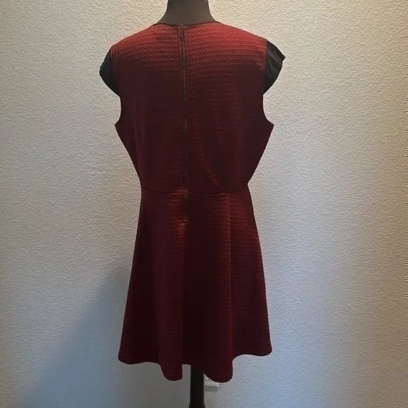 Mossimo Quilt Burgundy Black Cap Sleeve Fit and Flare Dress Size XXL - Image 5