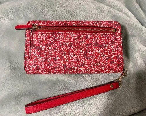 Michael Kors Wristlet Wallet - Image 2