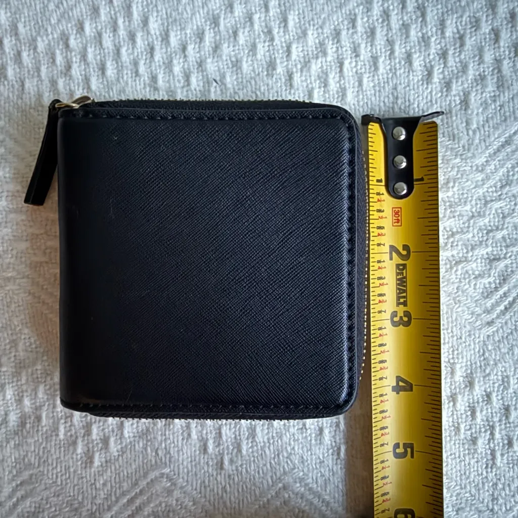 Barneys New York Black Saffiano Leather Zip Around Wallet, New with Defects - Image 7