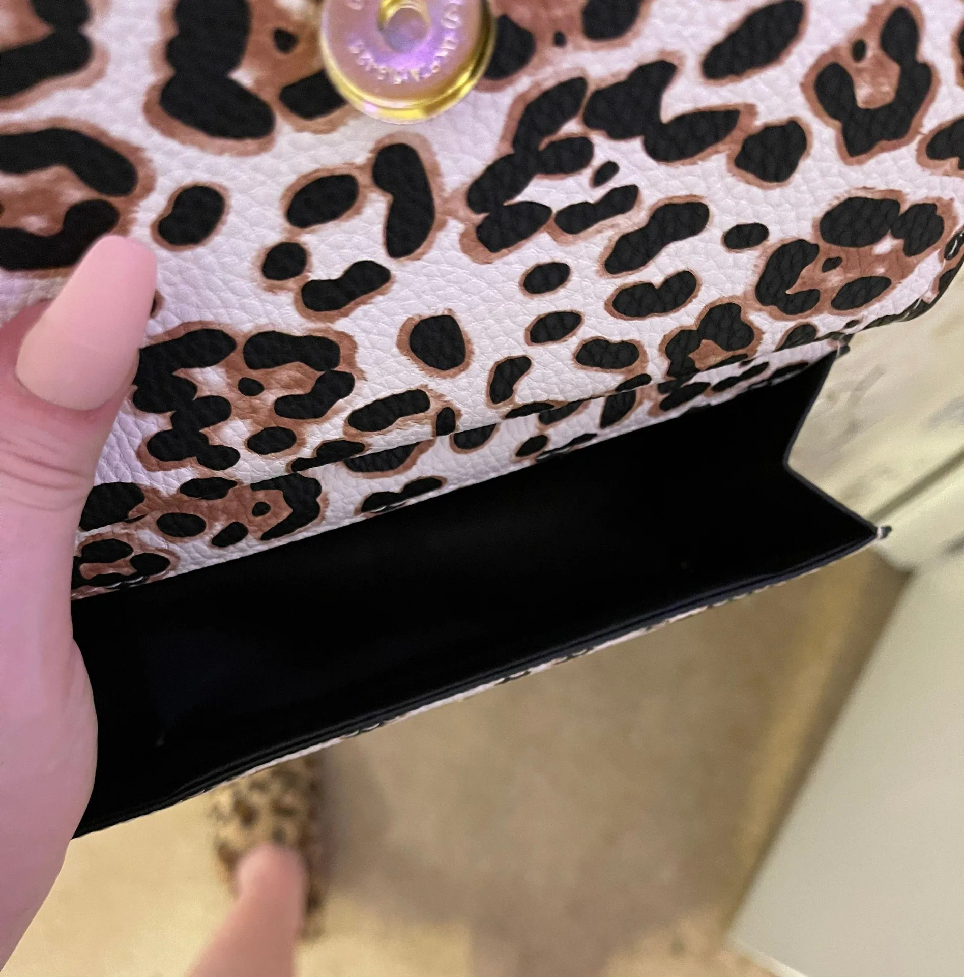 SheIn Leopard Crossbody Purse - Image 3