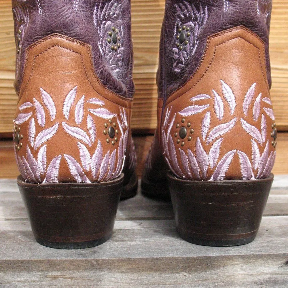 Lucchese  Embroidered Cowboy Boots - Image 6