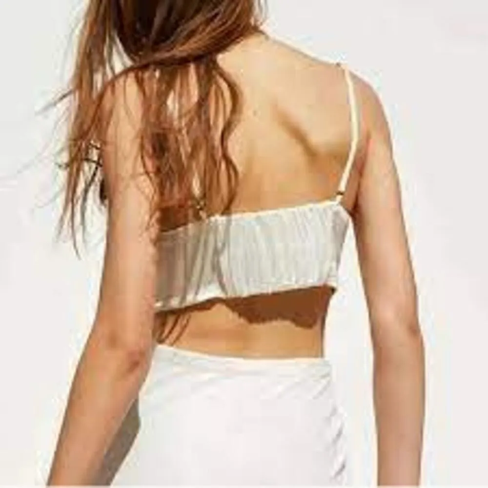 Zara Satin Effect V-Neck Adjustable Strap Triangle Crop Top Black Small - Image 10