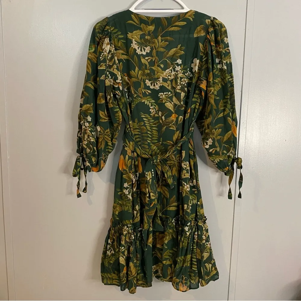 Cara Cara Millbrook Floral Dress in Green Botanical Birds in Size XS - Image 3