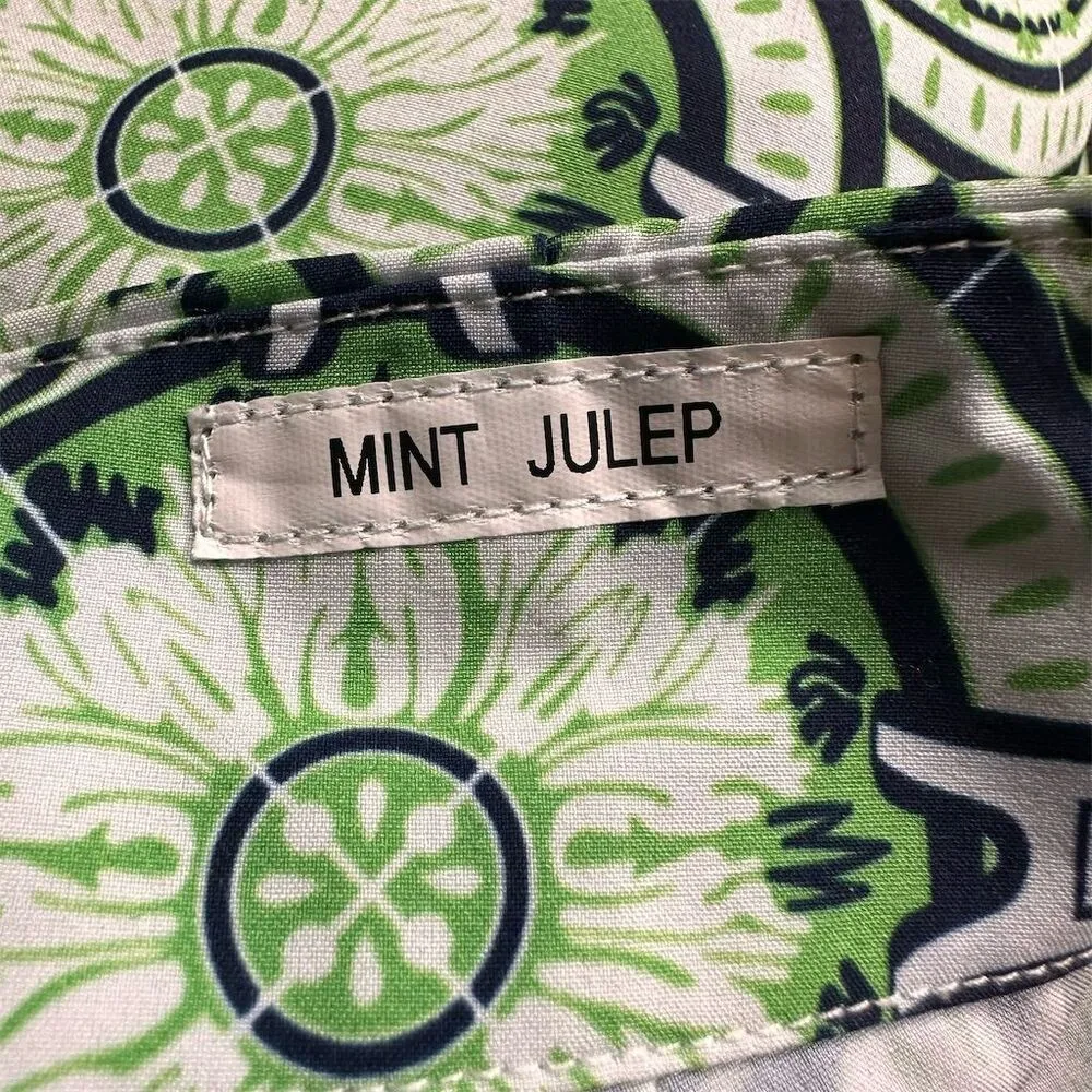 Golftini Women's Green Medallion Performance Stretch Skort Mint Julep Size 2L - Image 9