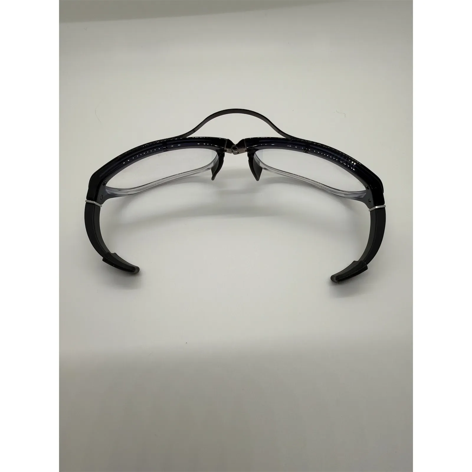 Eyewris Folding Reading Glasses WR2.1 with Case Womens Medium Black Fade - Image 5