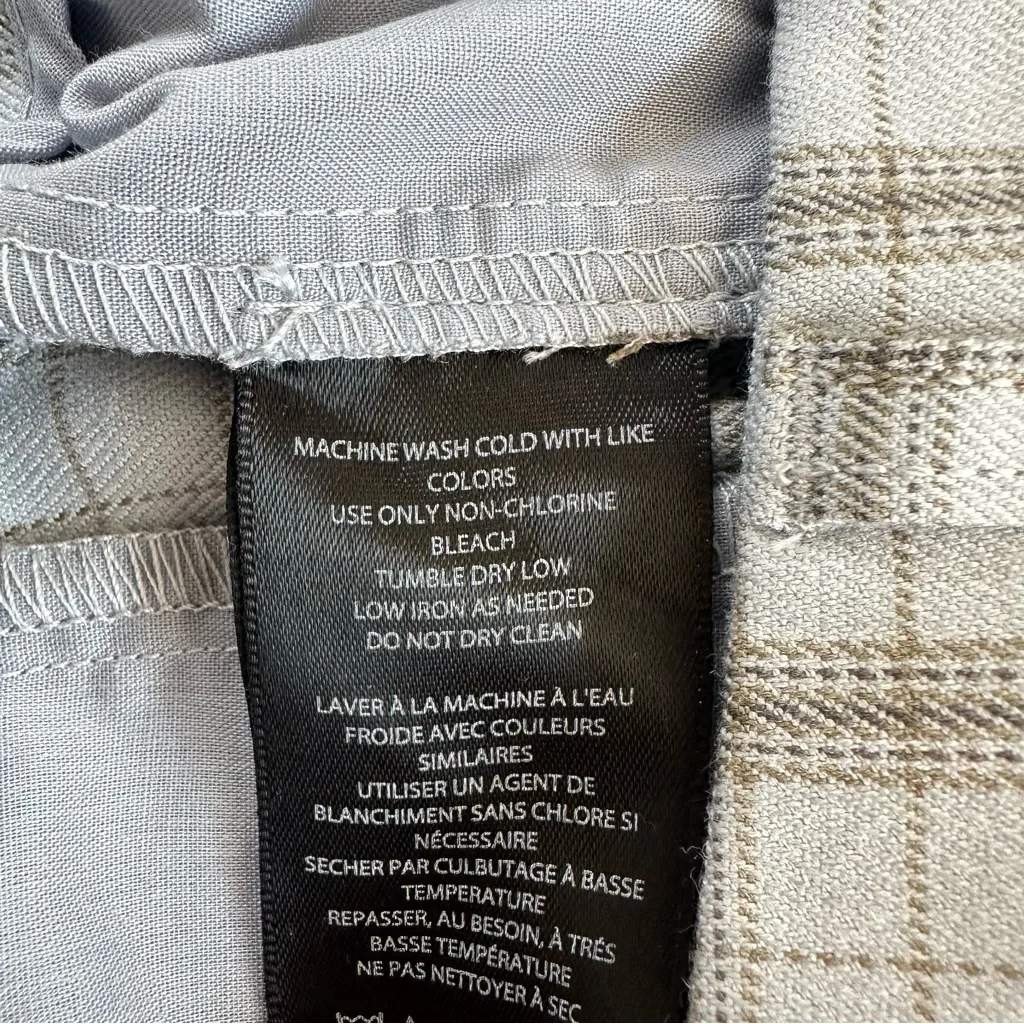 NEW! Urban Outfitters Kennedy Blue Plaid Pleated High Waisted Shorts Size S NWT - Image 16