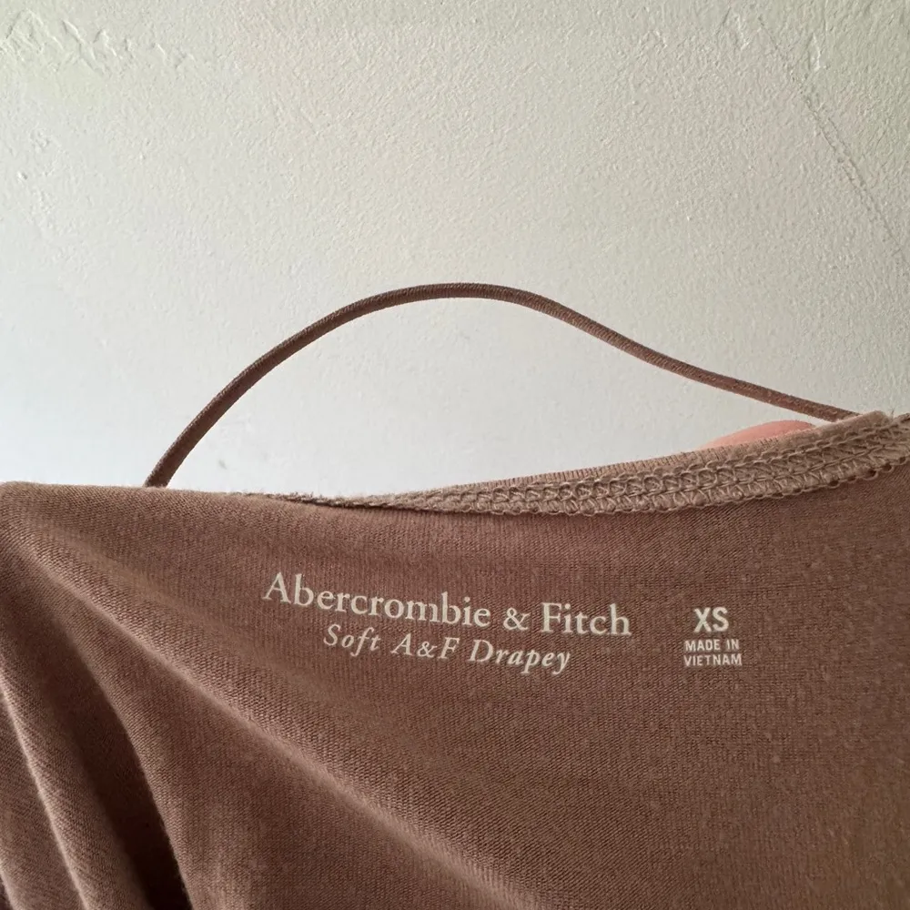 Abercrombie & Fitch Soft A&F Drapey Light Brown Bodysuit - Image 6