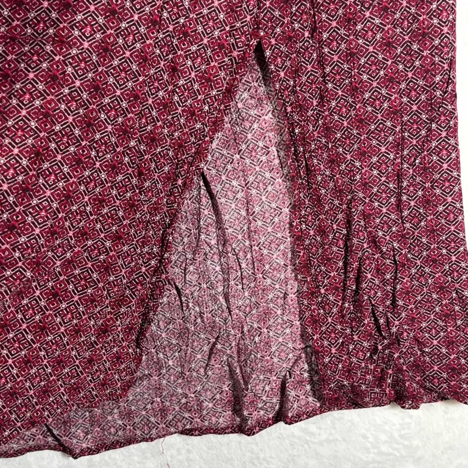 Eddie Bauer Burgundy Red Geometric Print Maxi Skirt Size L Drawstring Waist Slit - Image 8
