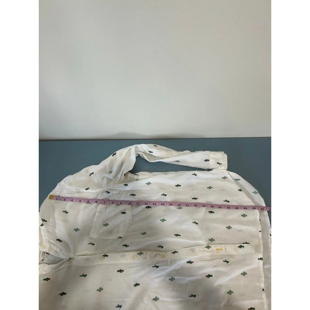 Old Navy classic button down shirt size L white with cactus print cotton blend - Image 8