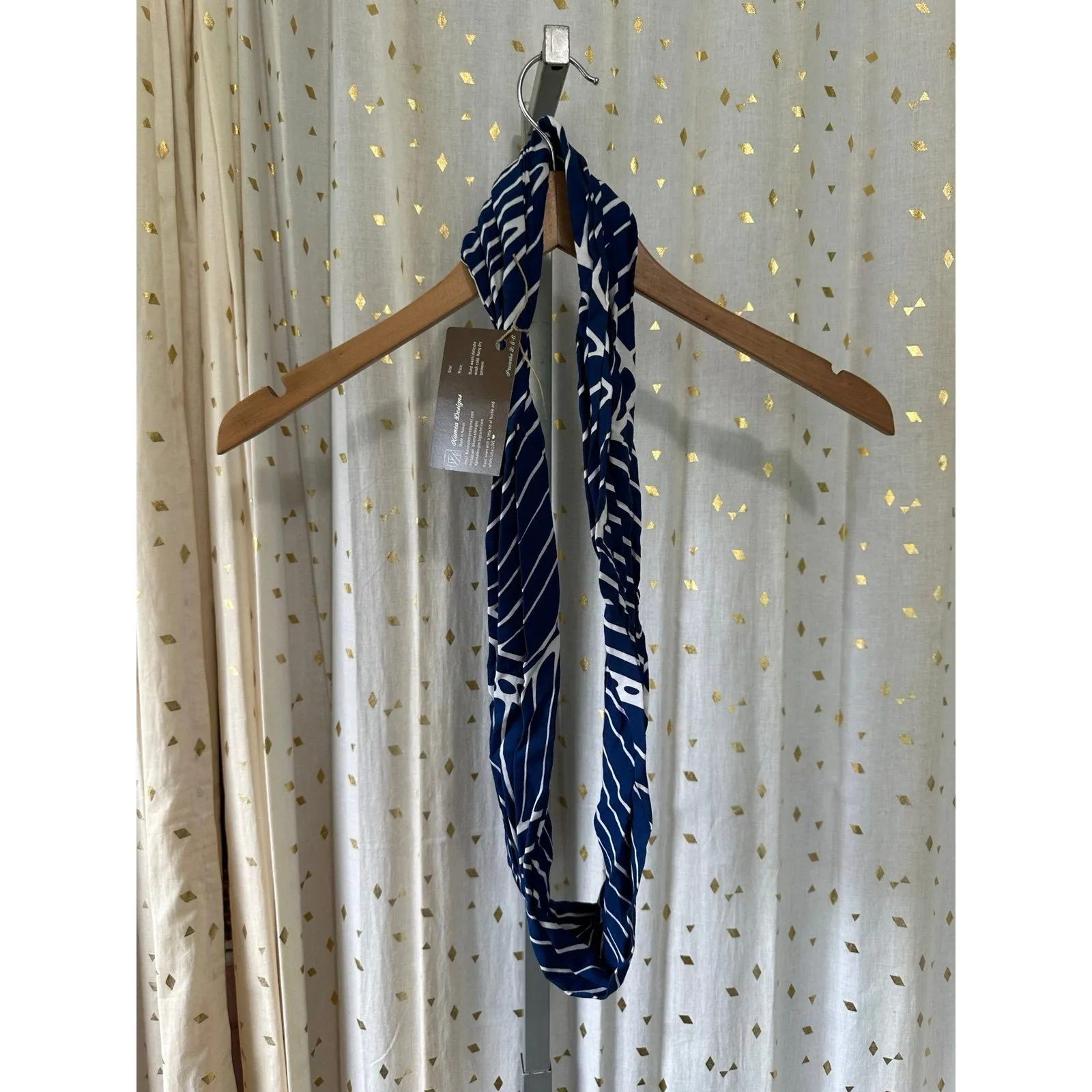 NWT Kamea Designs Hawaiian Tropical Royal Blue White Infinity Scarf One Size - Image 2
