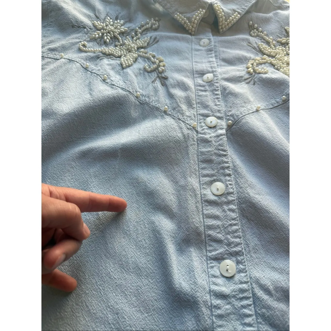 Vintage 80’s Jane Ashley light blue beaded and embroidered button-down shirt - Image 9