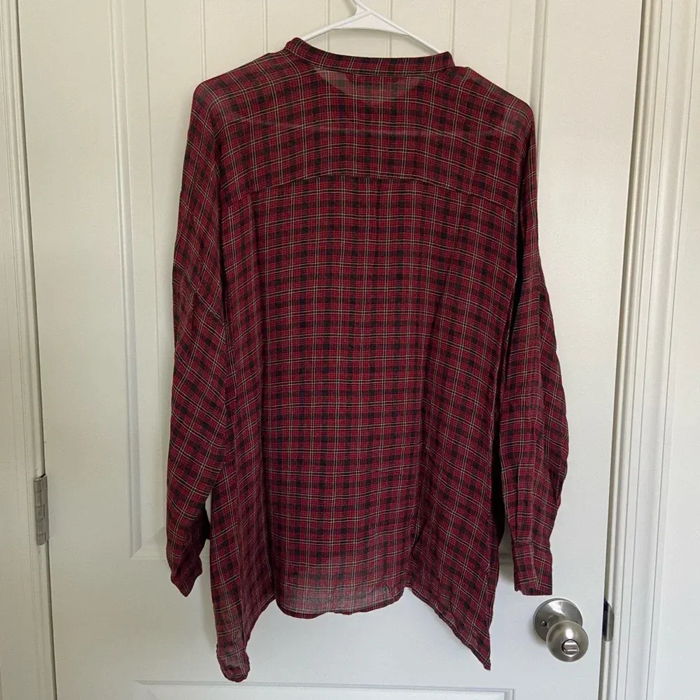 EUC | ZARA women’s red plaid‎ long sleeve blouse — medium - Image 5