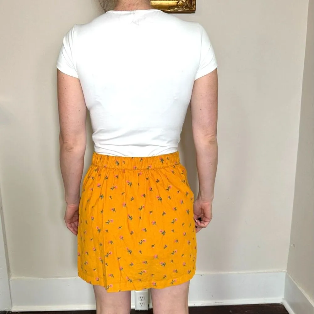 American Eagle Burnt Orange Floral Pocketed Mini Skirt Size Medium - Image 2