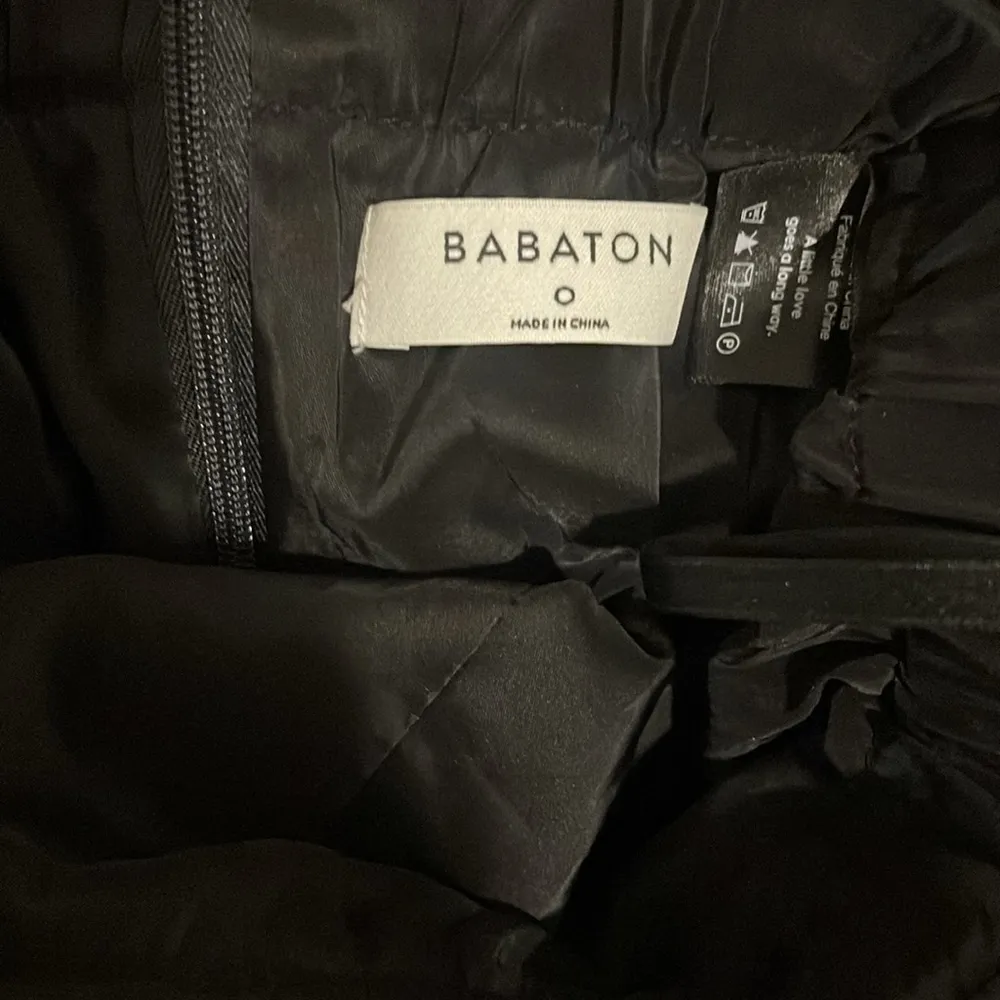 NWT Aritzia Babaton Flutter Strapless Wide Leg Cropped Jumpsuit - Image 11