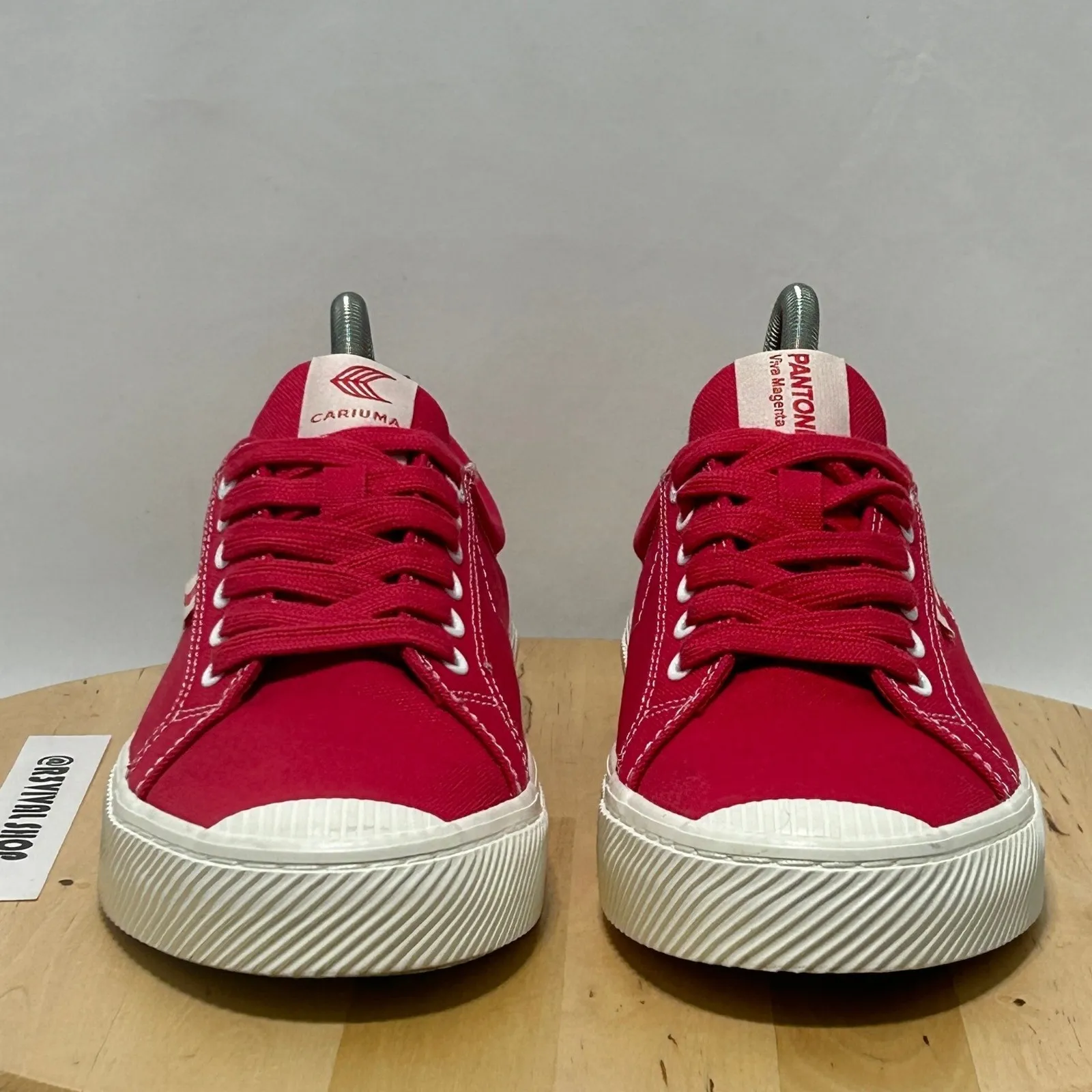 Cariuma x Pantone Oca Low Top Red Canvas Adult Unisex Sneaker - Image 6