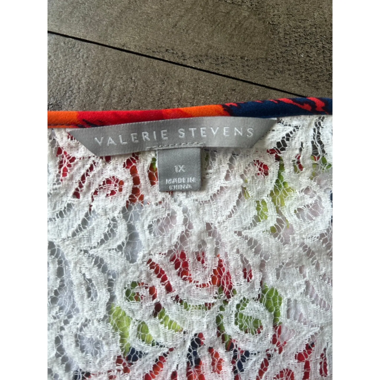 Valerie Stevens‎ Women's Sheer Quarter Sleeve Multi color Top Size 1X - Image 8