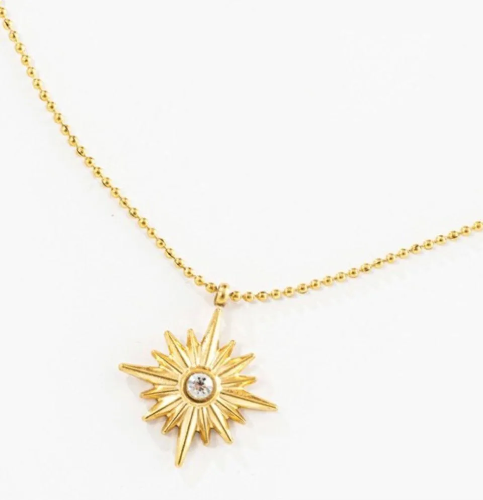 Gold Star Pendant Necklace - Image 3