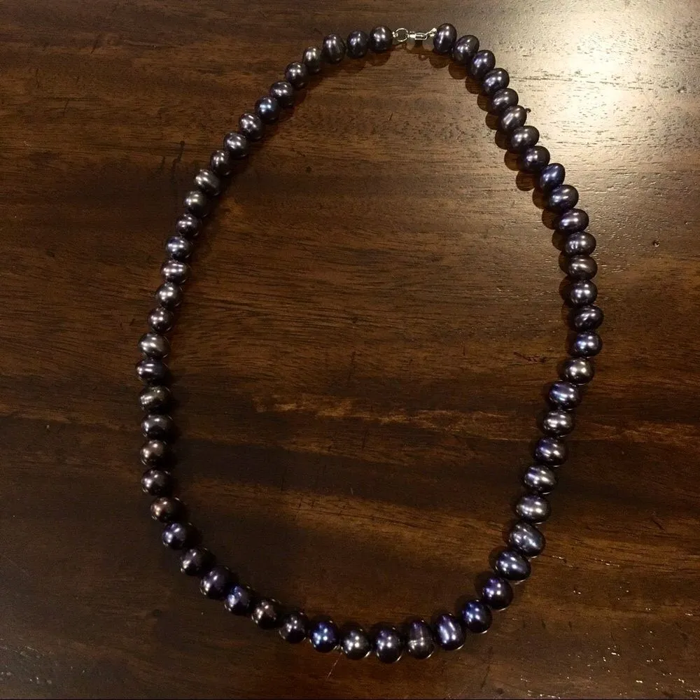 Peacock Pearl Necklace With Sterling Silver Clasp Purple - Image 5