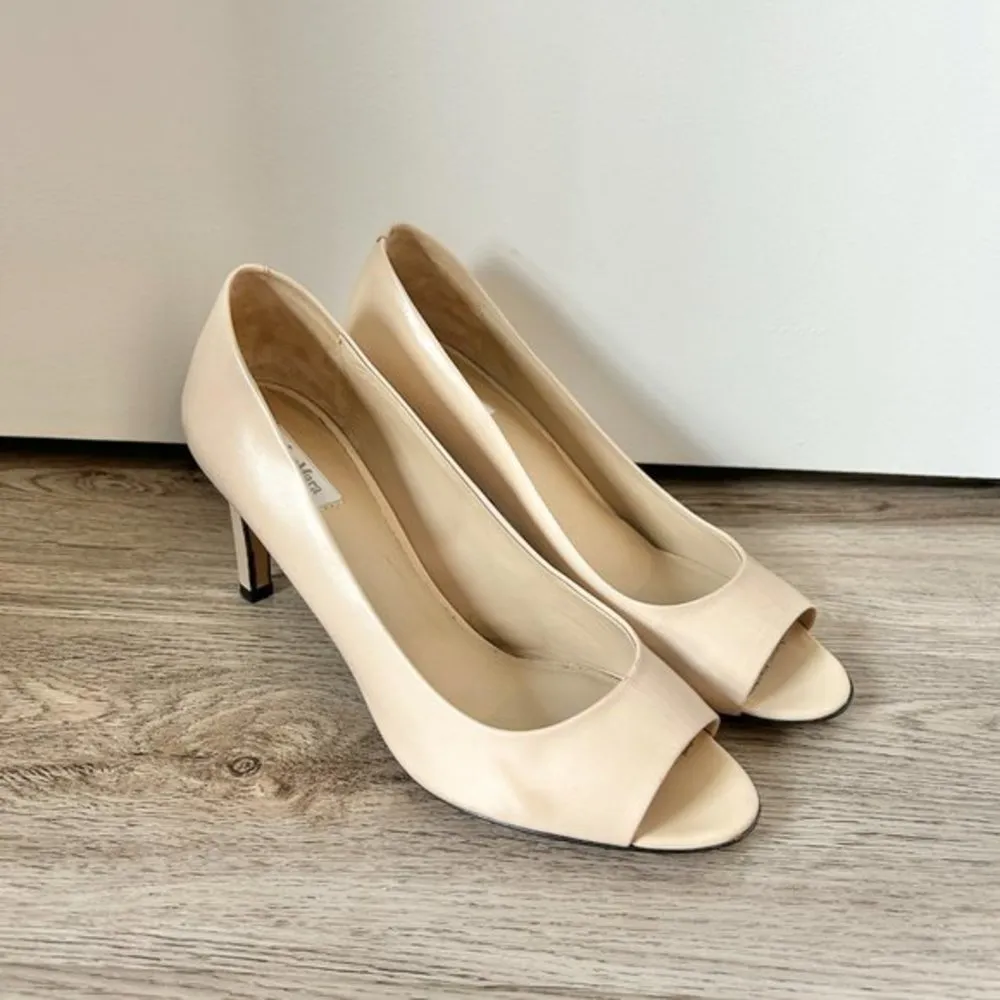 MaxMara Nude Leather Open Toe Heels EU Size 39 - Image 3