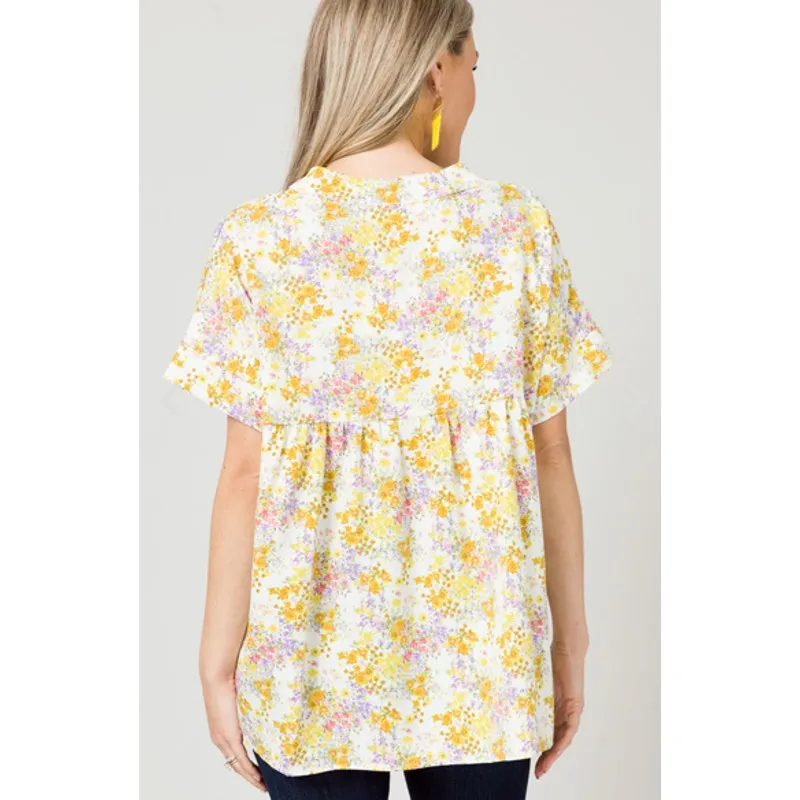 Karlie Floral V Neck Pleated‎ Flowing Top Yellow Size Large - Image 3