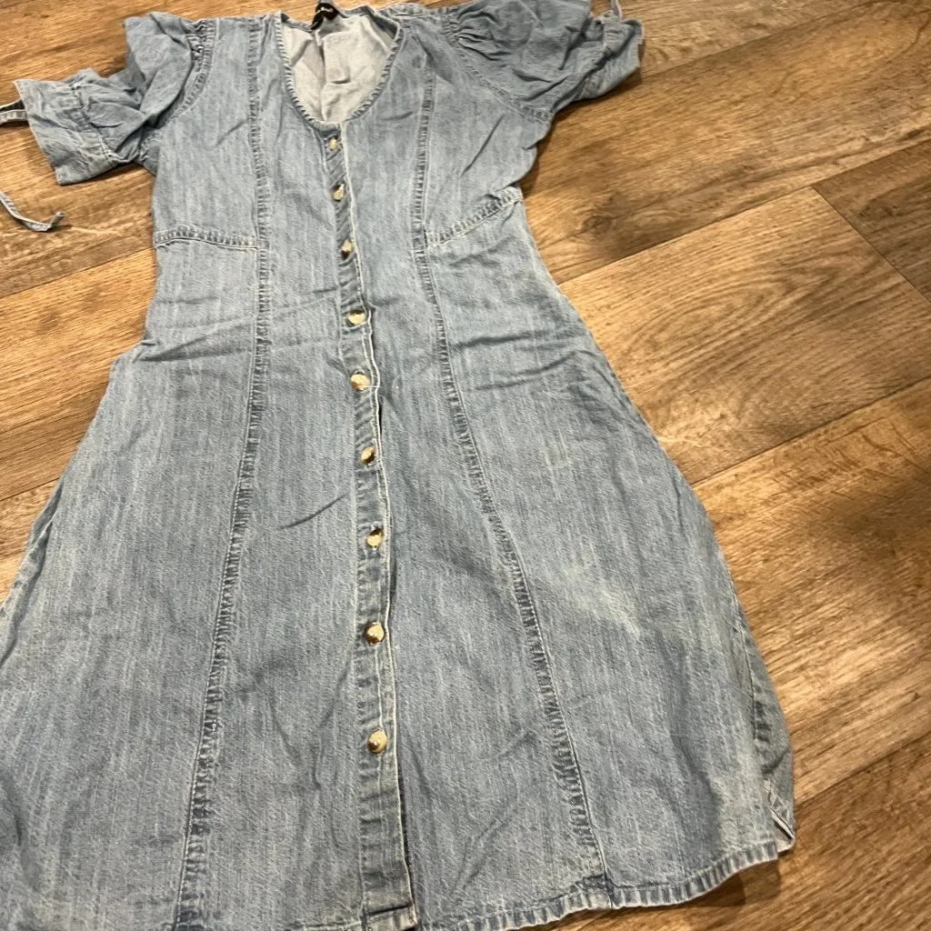 Sim & Sam xs denim dress - Image 4