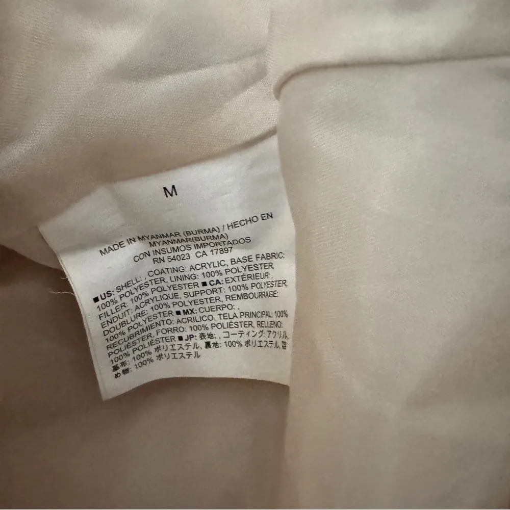 Old Navy  Women's  Cold Weather Winter Zip Front Quilted  Pattern Vest Sz M - Image 7