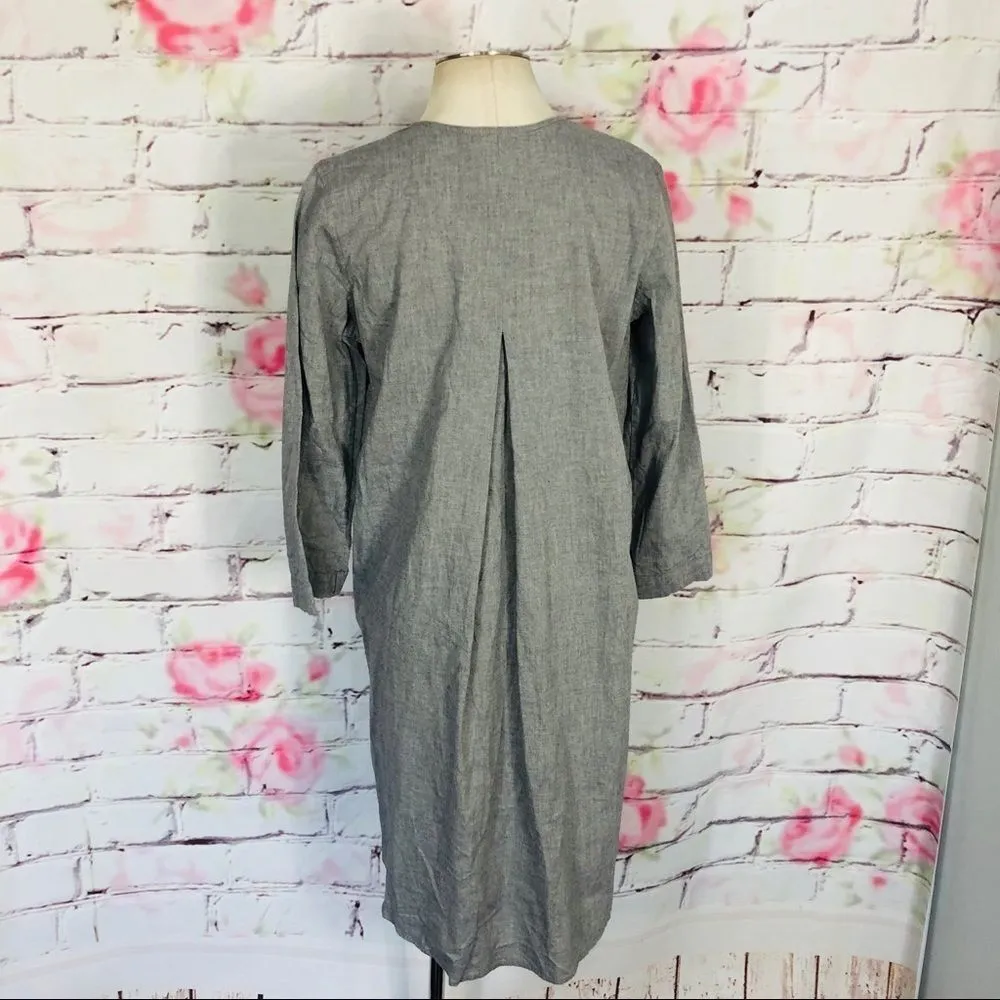 Holding horses gray long sleeve button down tunic - Image 5