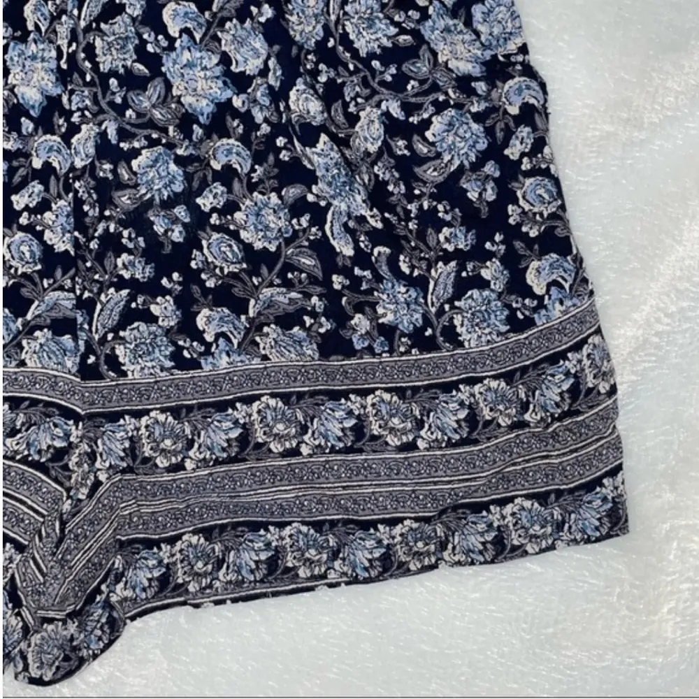 Nwt Angie florence boho shorts women size medium waist blue white flowy @ - Image 5