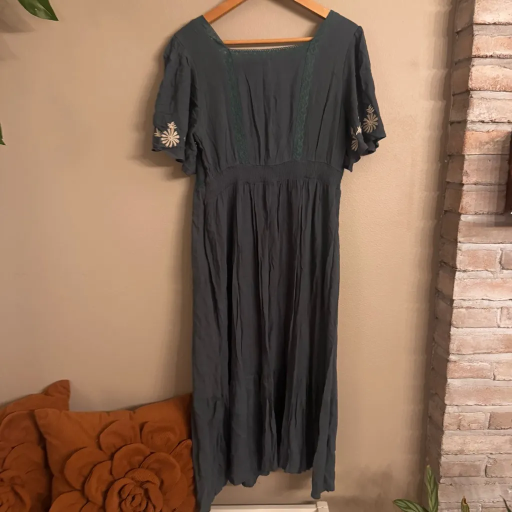 Bohme  Floral Embroidered Midi Dress - Image 6