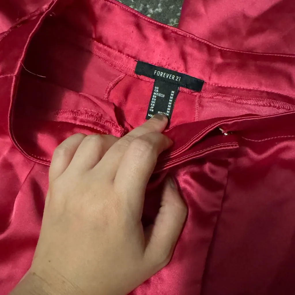 Silky Pink Cargo Pants - Image 2