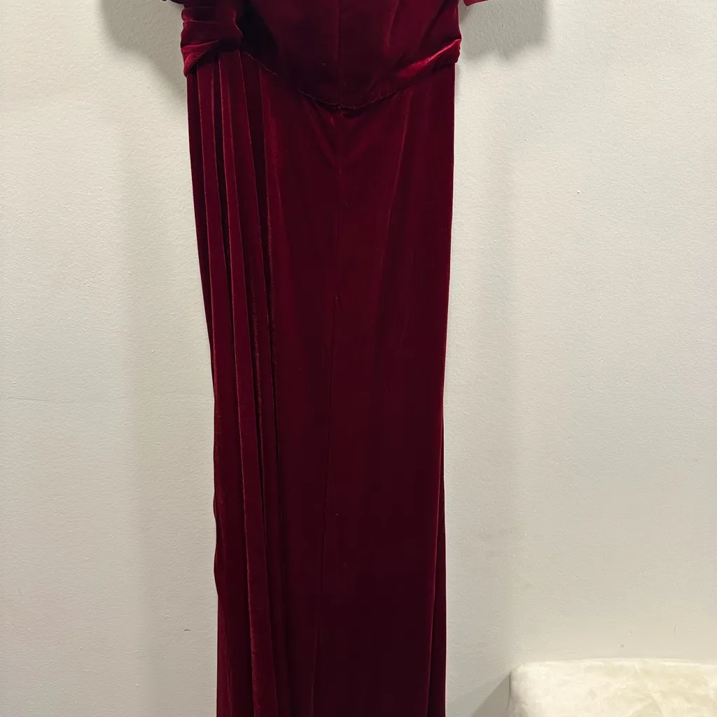 Elegant Off-Shoulder Burgundy Evening Gown bridesmaid holiday dress! - Image 6
